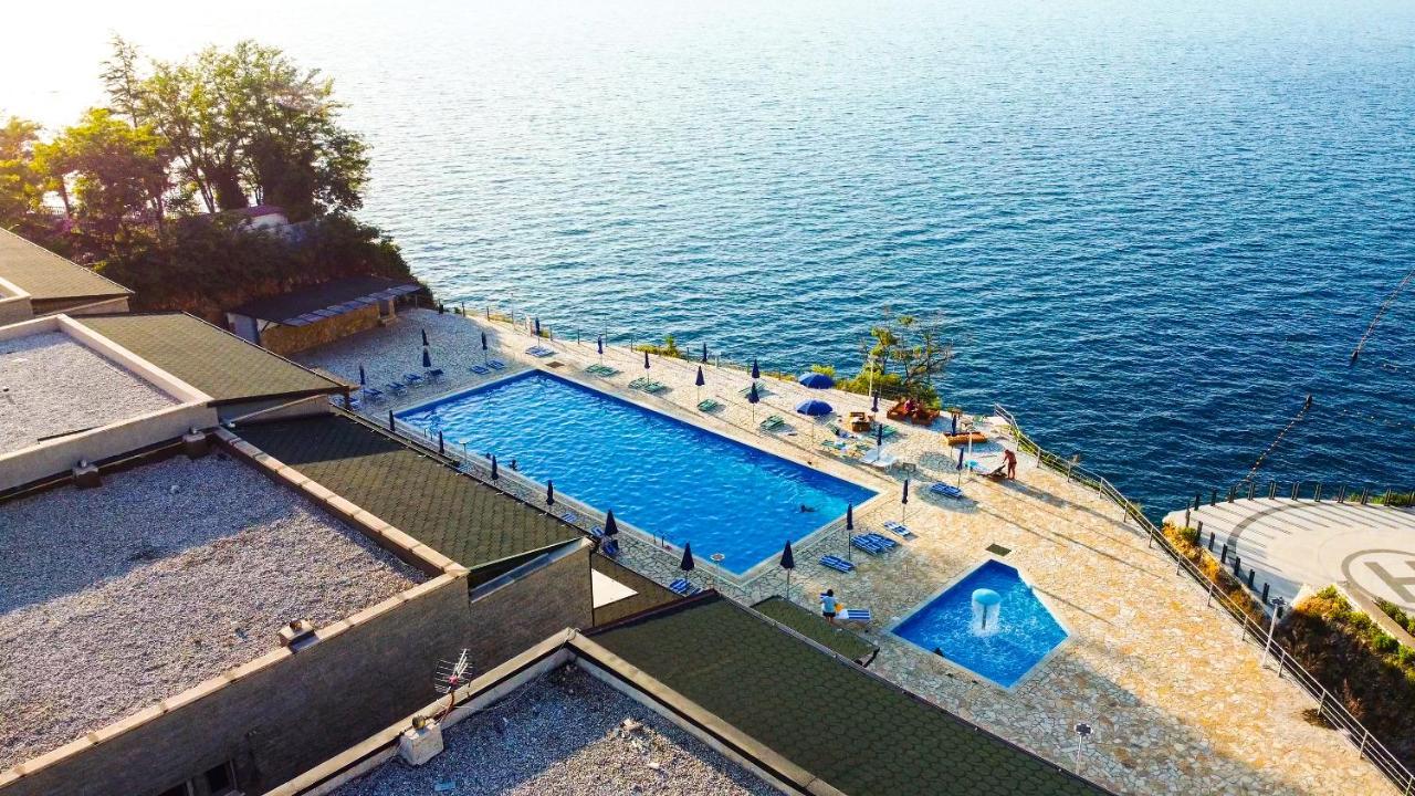 Villa Amos At Aquamarine Residence Vlorë エクステリア 写真
