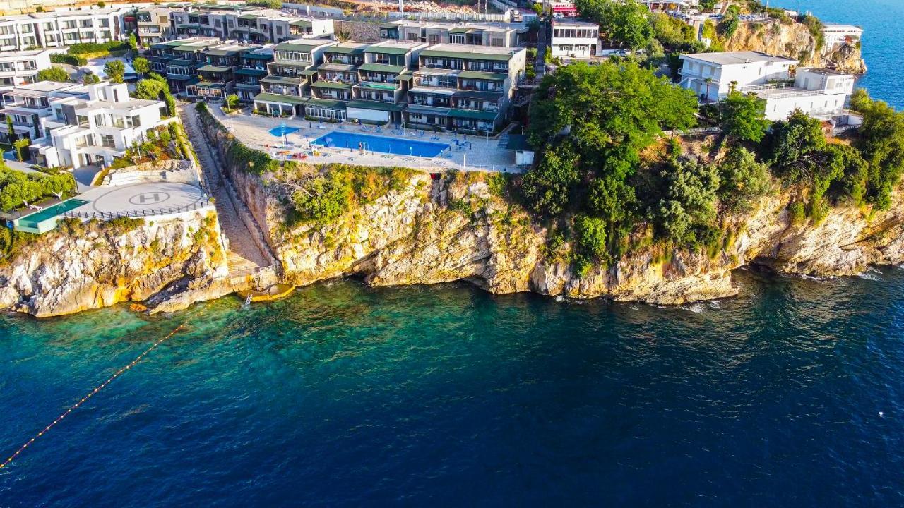 Villa Amos At Aquamarine Residence Vlorë エクステリア 写真
