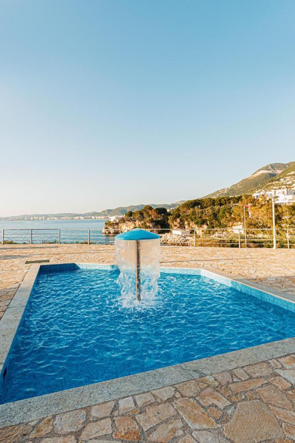 Villa Amos At Aquamarine Residence Vlorë エクステリア 写真