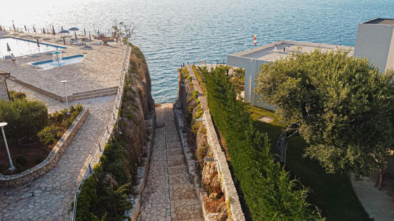 Villa Amos At Aquamarine Residence Vlorë エクステリア 写真