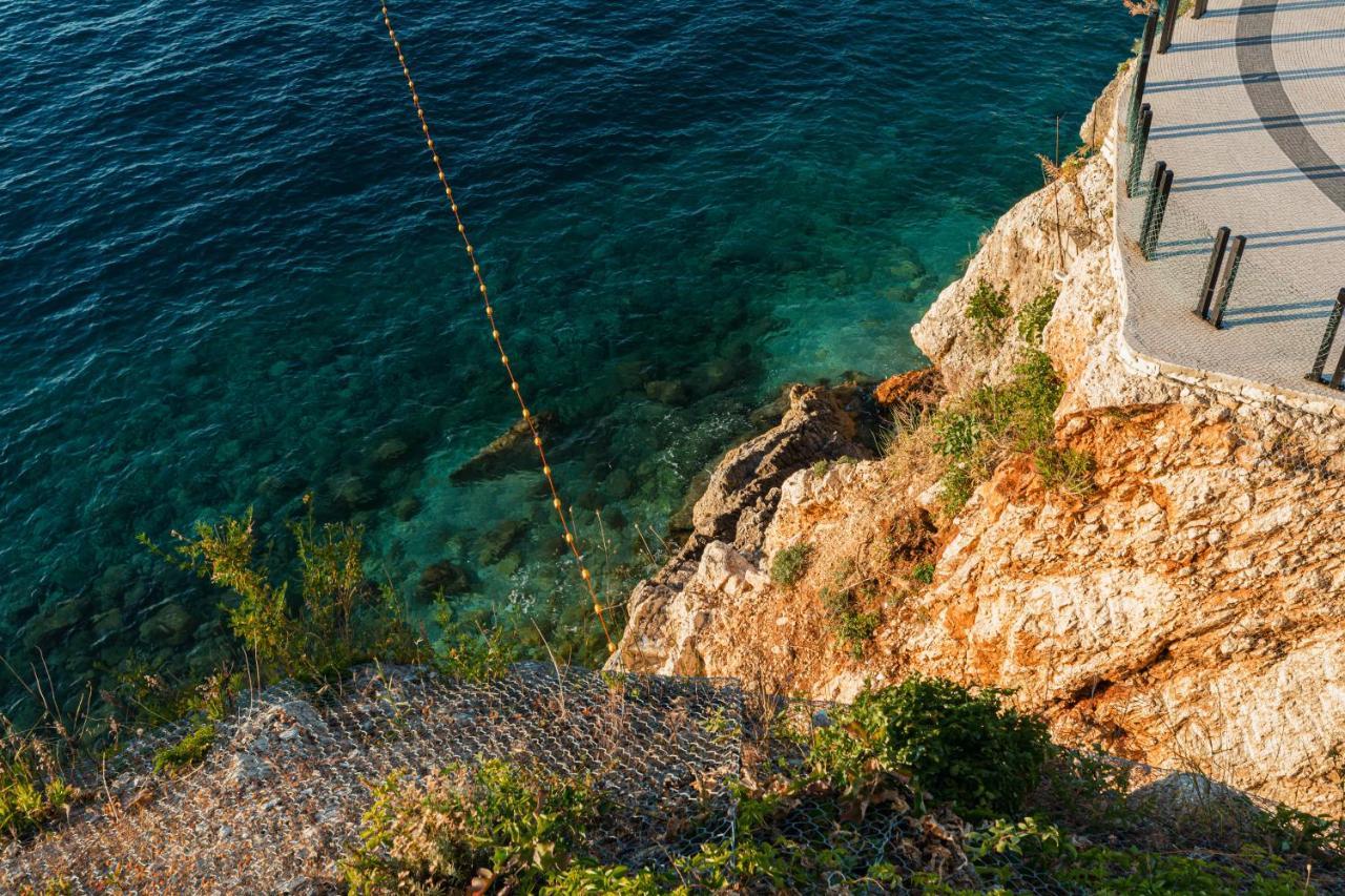 Villa Amos At Aquamarine Residence Vlorë エクステリア 写真