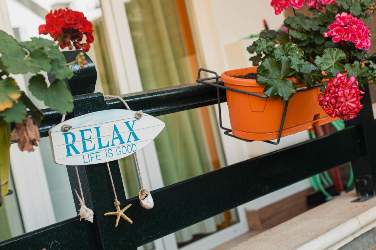 Villa Amos At Aquamarine Residence Vlorë エクステリア 写真