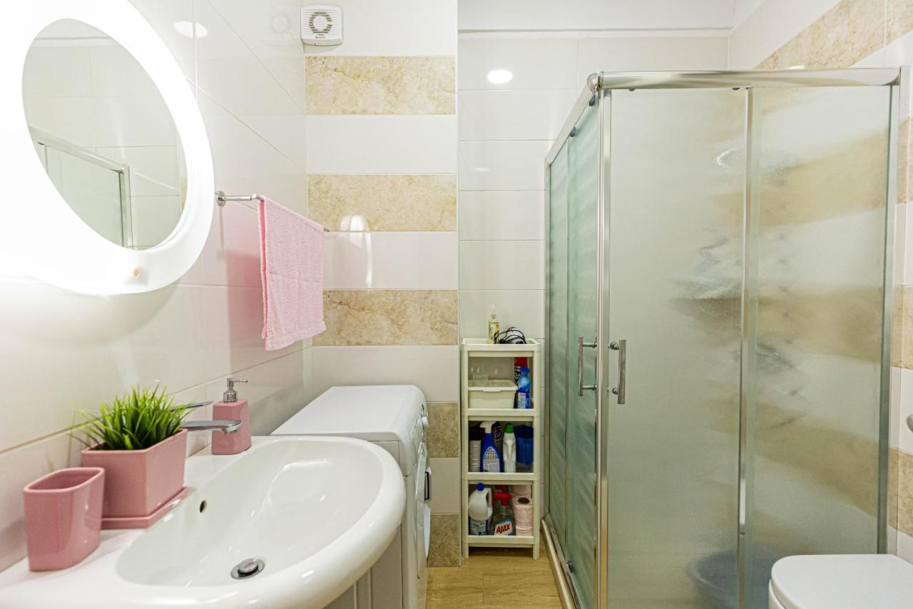 Villa Amos At Aquamarine Residence Vlorë エクステリア 写真