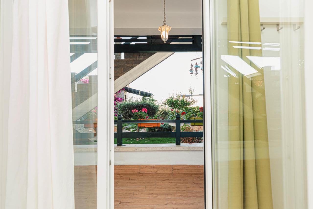 Villa Amos At Aquamarine Residence Vlorë エクステリア 写真